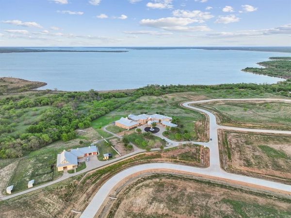 1509 Hillside Drive, Sanger, TX 76266