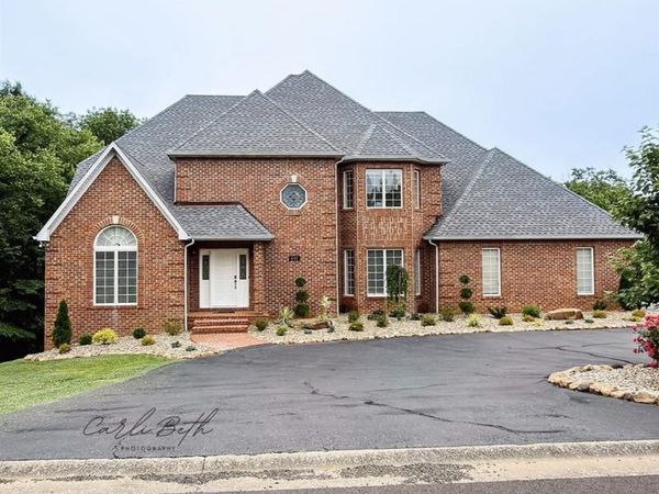 641 Vonda View Boulevard , Franklin, KY 42134