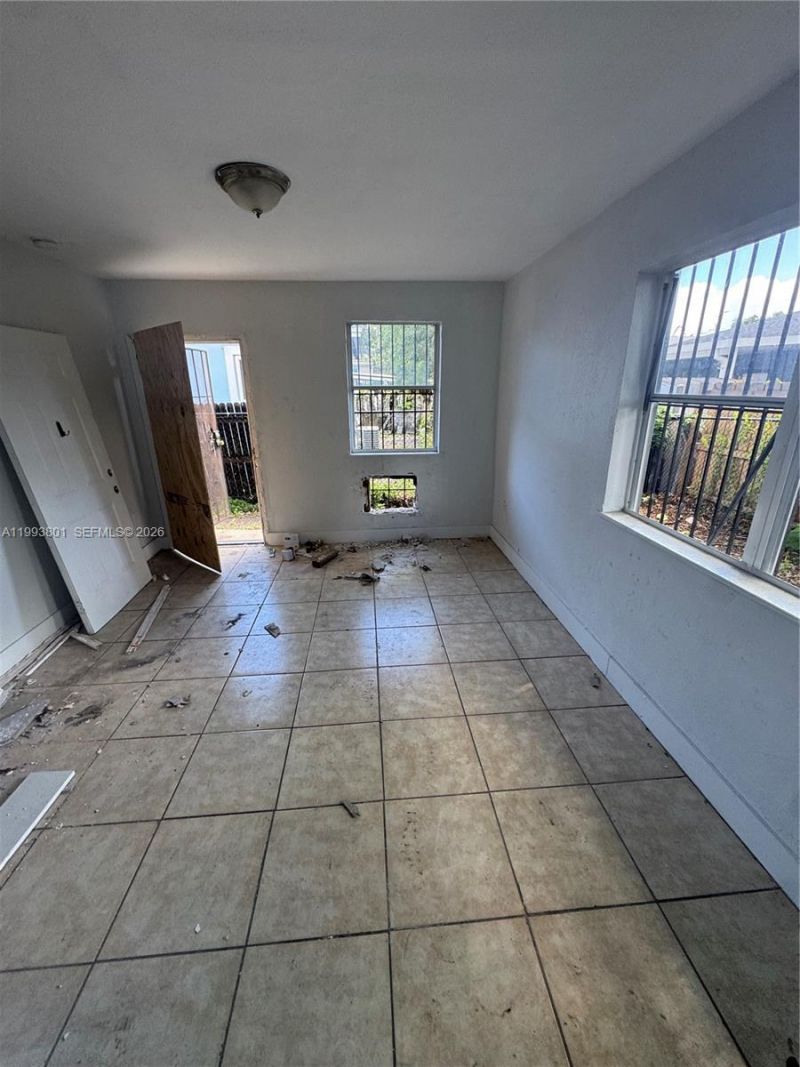 1620 NW 64th St , Miami, FL 33147 Photo