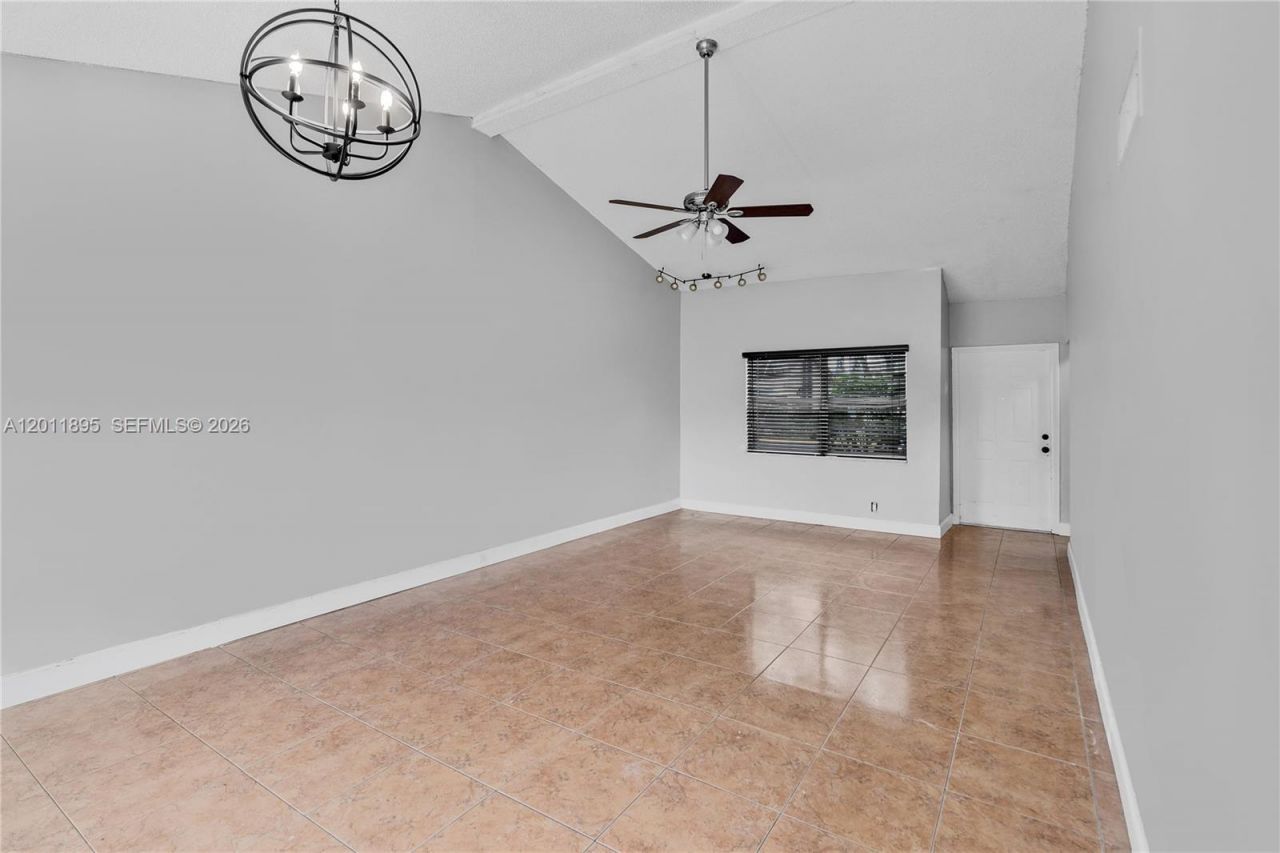 7045 W Sunrise Blvd , Unit 7045, Plantation, FL 33313 Photo