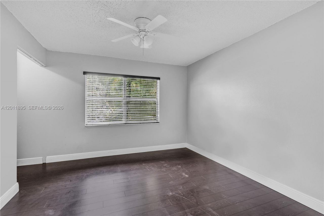 7045 W Sunrise Blvd , Unit 7045, Plantation, FL 33313 Photo