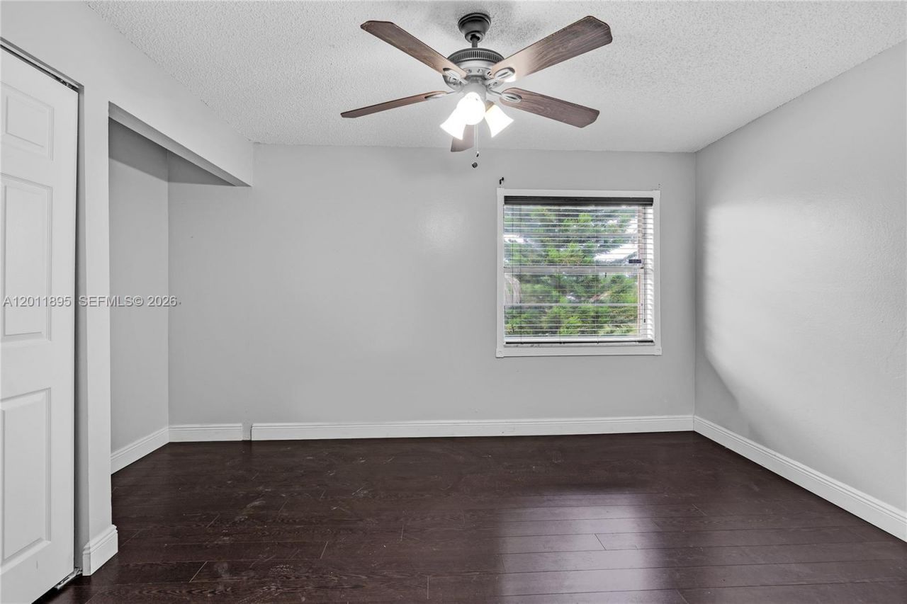 7045 W Sunrise Blvd , Unit 7045, Plantation, FL 33313 Photo