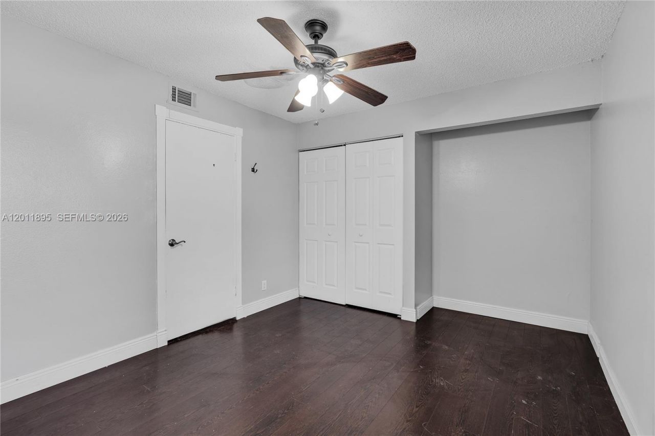 7045 W Sunrise Blvd , Unit 7045, Plantation, FL 33313 Photo