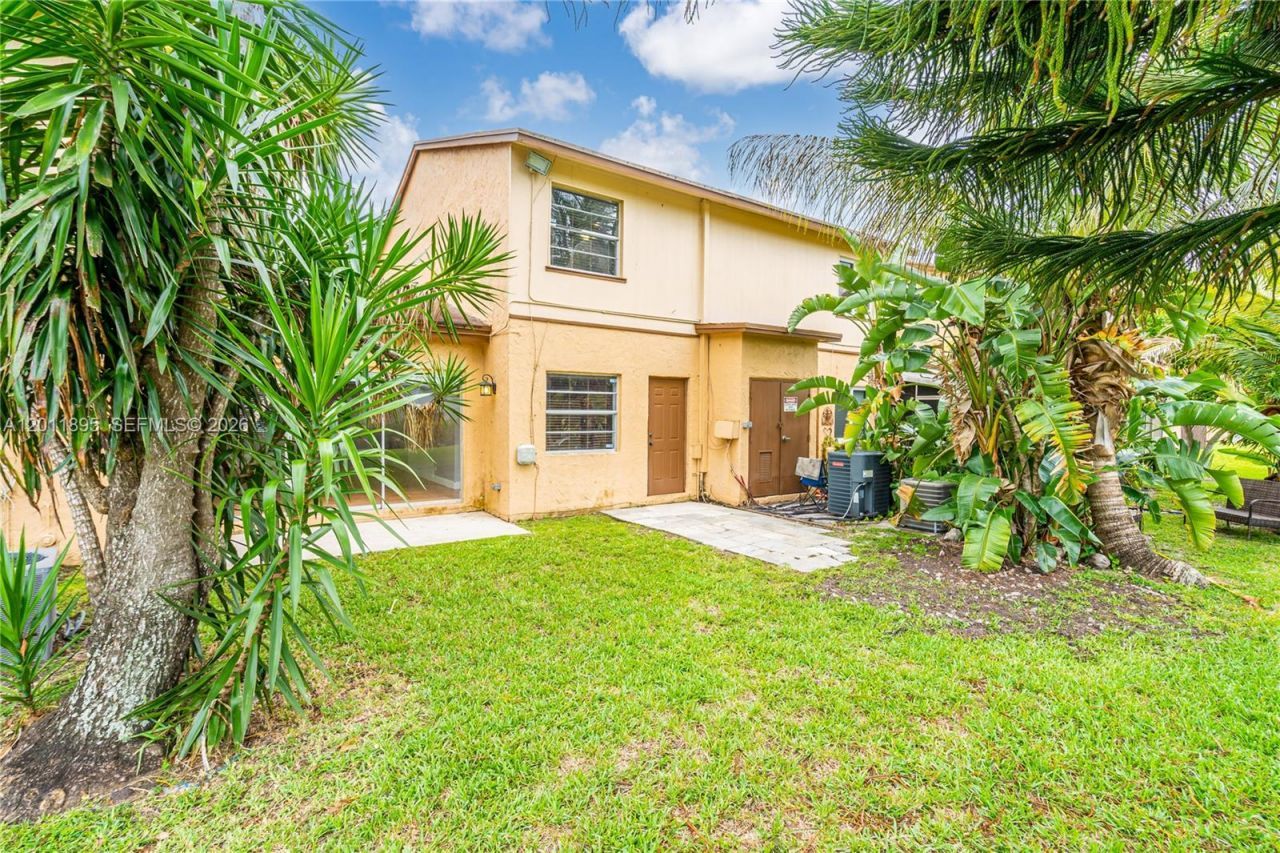 7045 W Sunrise Blvd , Unit 7045, Plantation, FL 33313 Photo