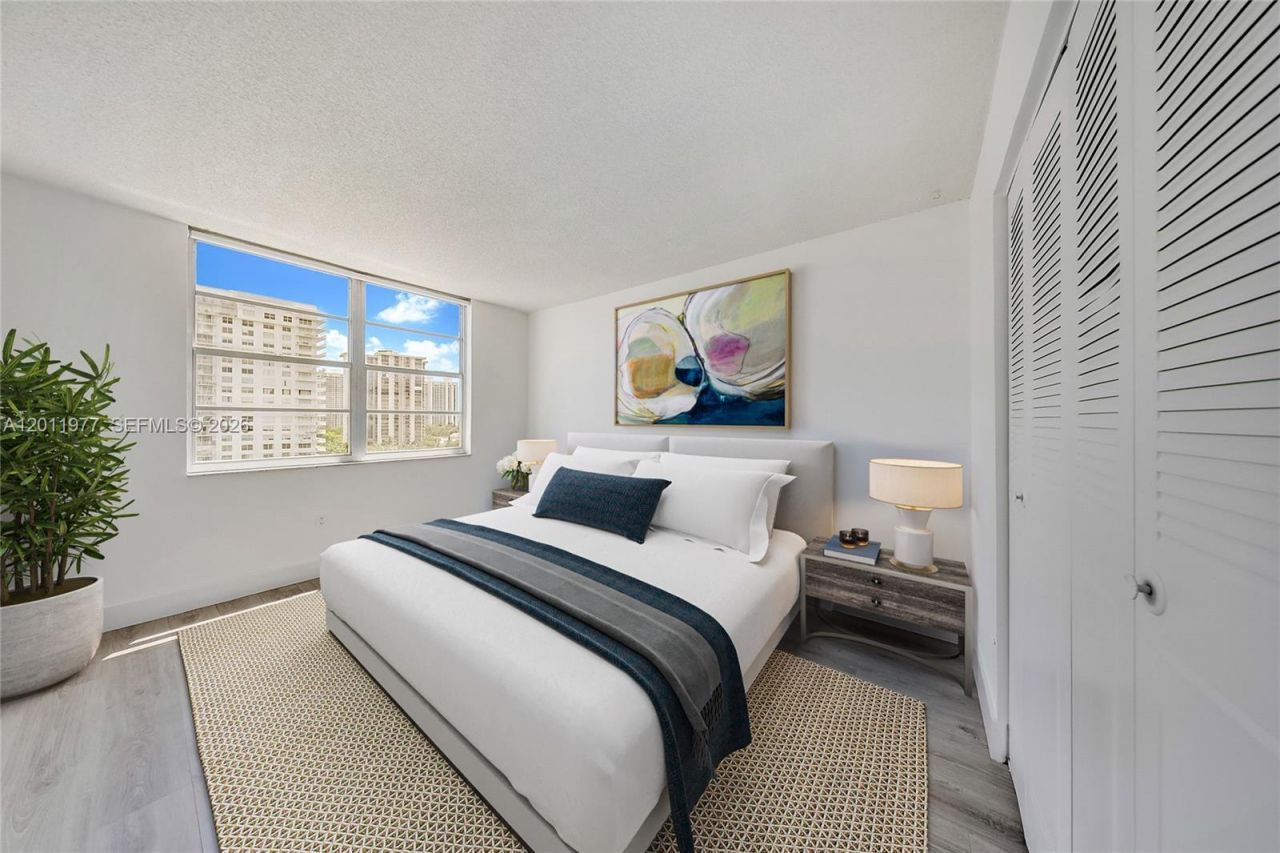 2801 NE 183rd St , Unit 912W, Aventura, FL 33160 Photo