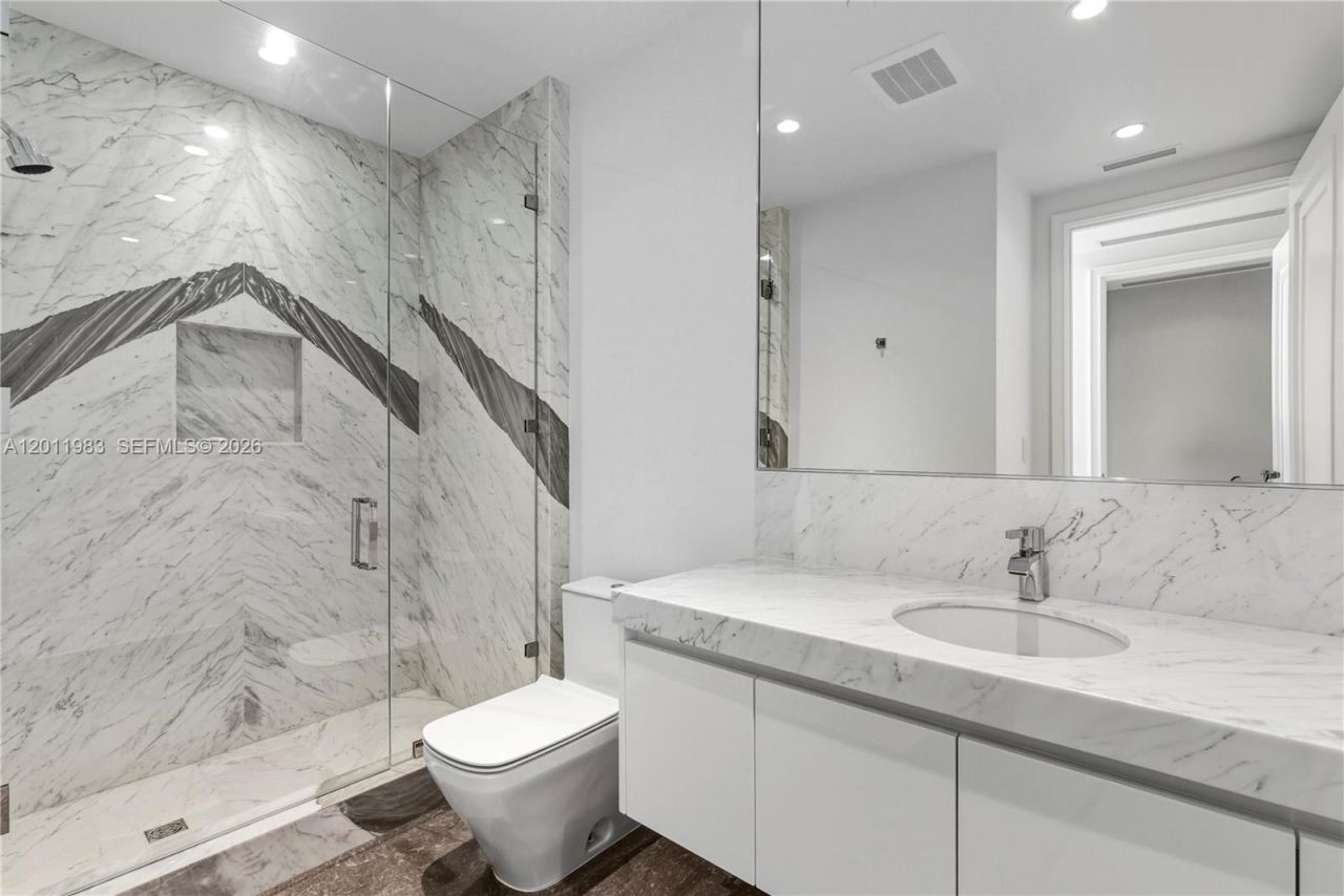 17901 Collins Ave, Unit 1803, Sunny Isles Beach, FL 33160 Photo