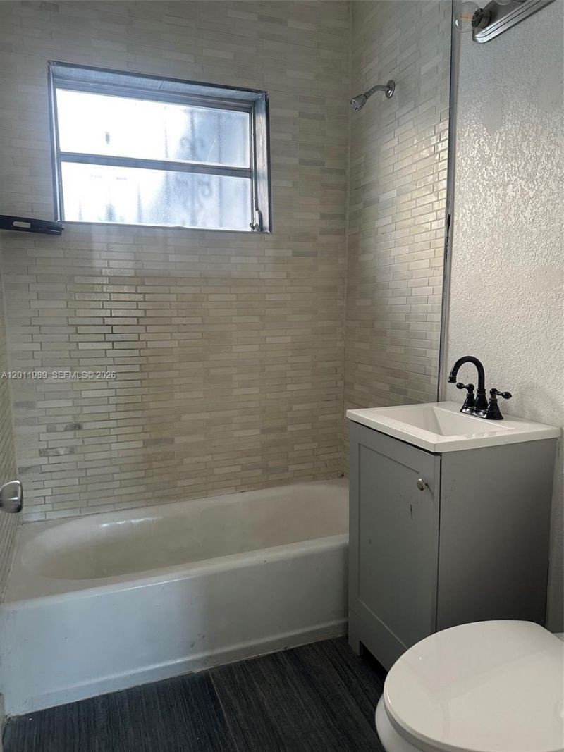 640 E 55th St , Unit Front, Hialeah, FL 33013 Photo