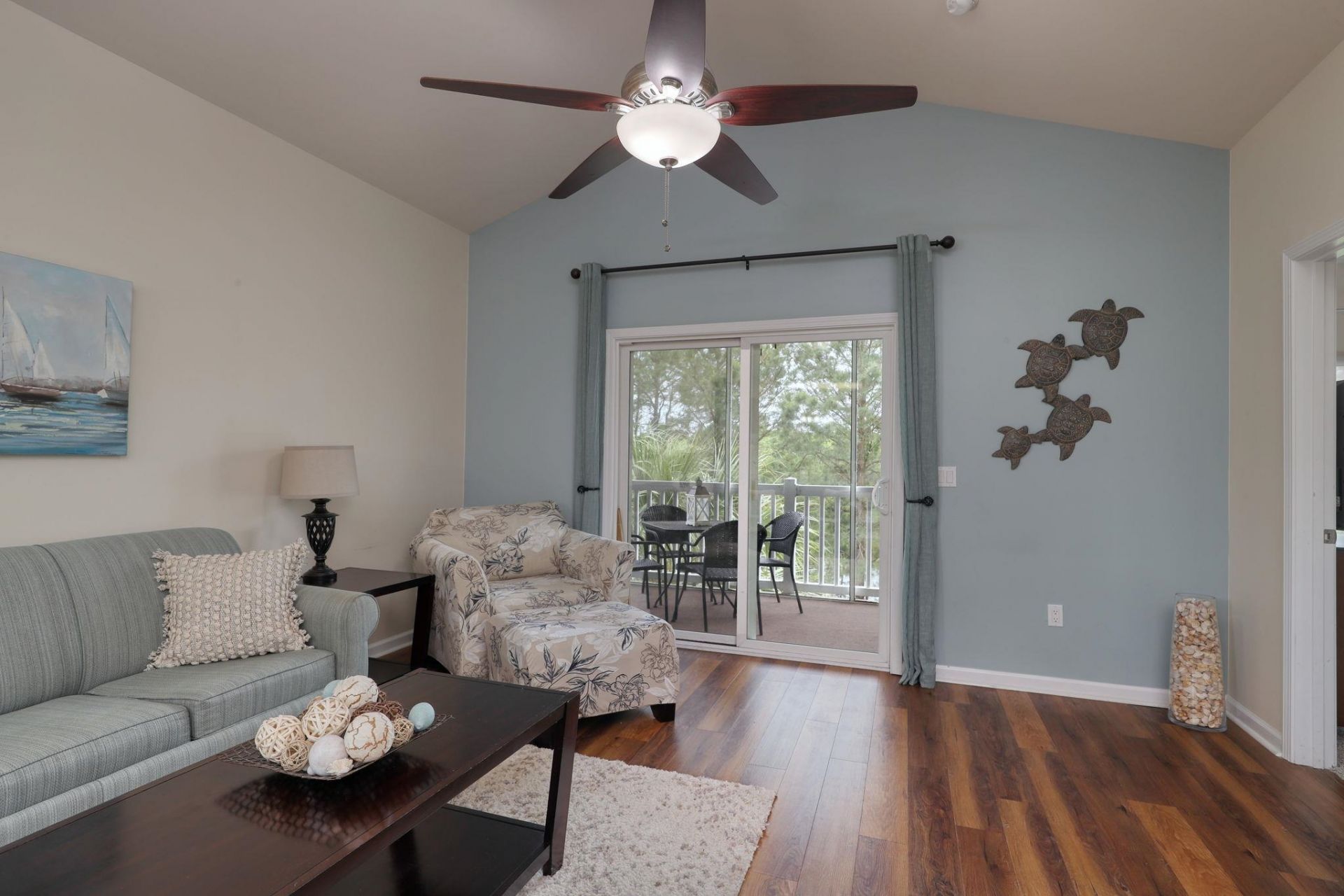 6253 Catalina Dr. Photo 12