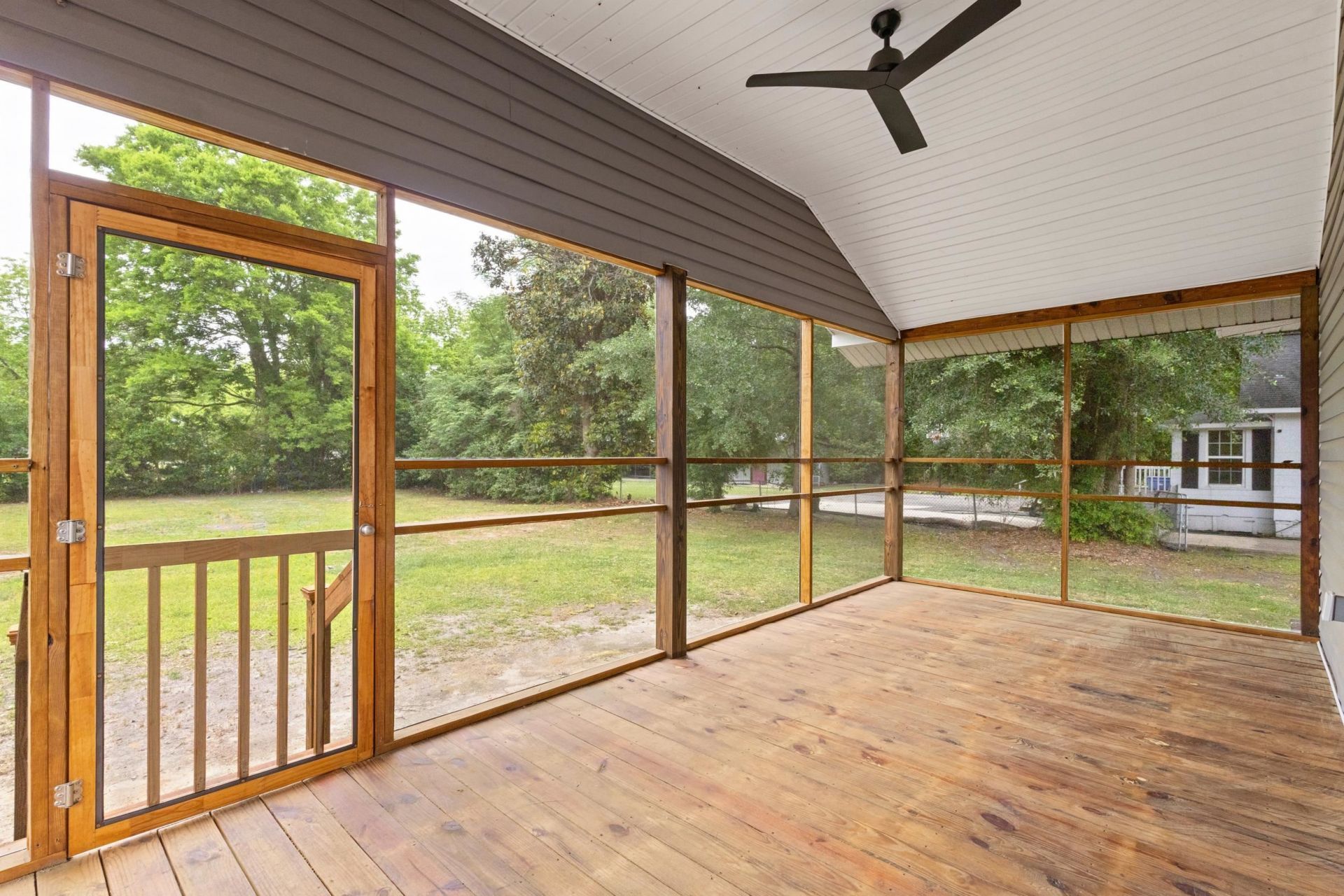 115 Northside Ave.  Photo 48