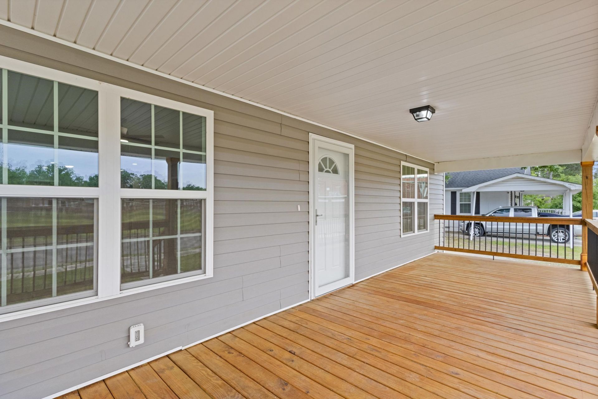 115 Northside Ave.  Photo 9