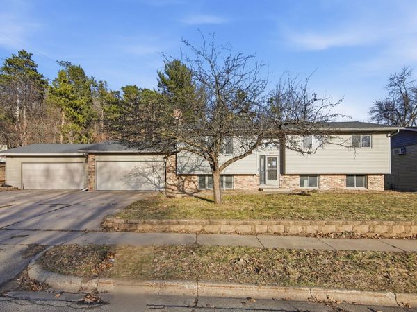 1907 Gernentz Lane, Red Wing, MN 55066