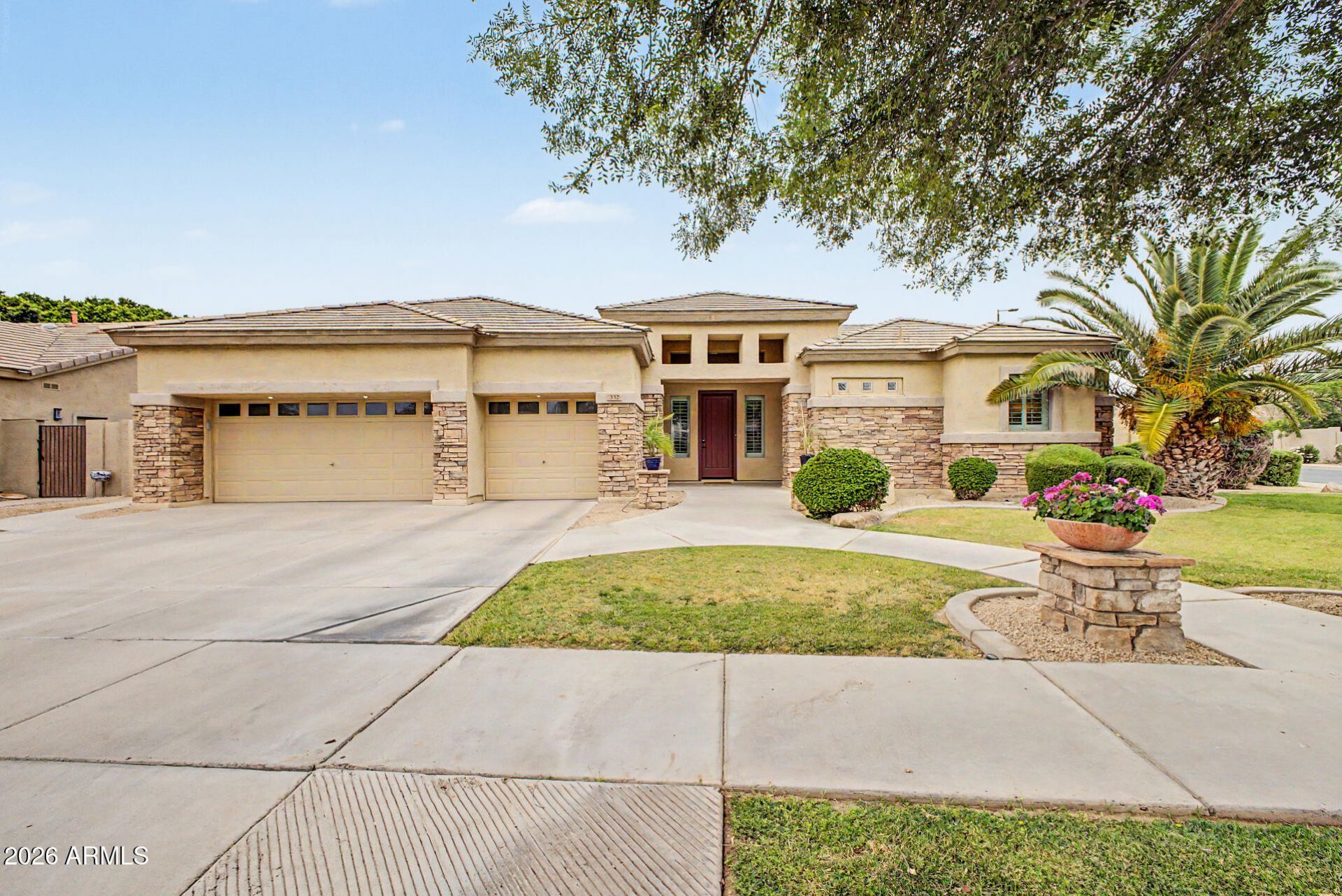 332 W Macaw Drive, Chandler, AZ 85286 Main Photo