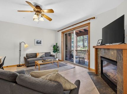 11429 Dolomite Way, Truckee, CA 96161 Photo