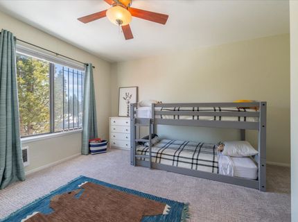 11661 Snowpeak Way, Truckee, CA 96161 Photo