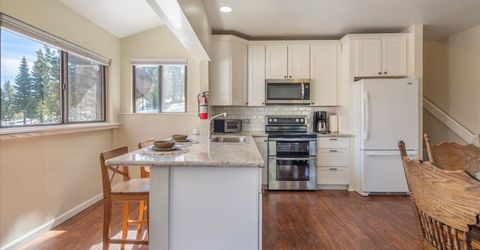 11661 Snowpeak Way, Truckee, CA 96161 Photo