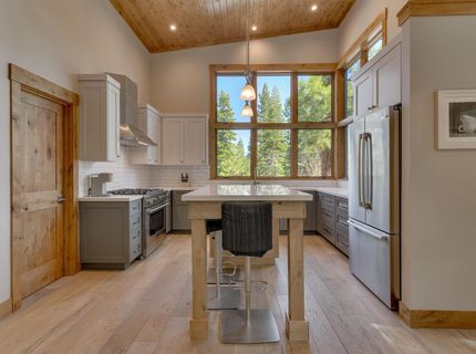 855 Beverly Drive, Carnelian Bay, CA 96140 Photo