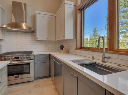 855 Beverly Drive, Carnelian Bay, CA 96140 Photo