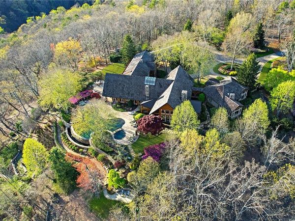 1103 Apple Pie Ridge Road , Alto, GA 30510
