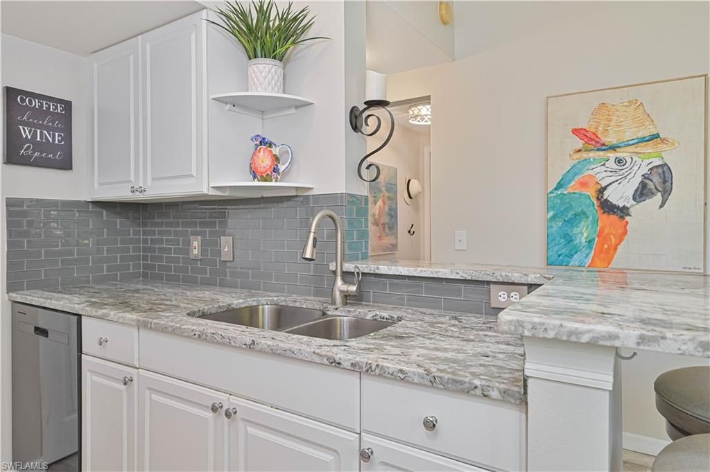 15630 Ocean Walk Cir, Unit 111, Fort Myers, FL 33908 Photo