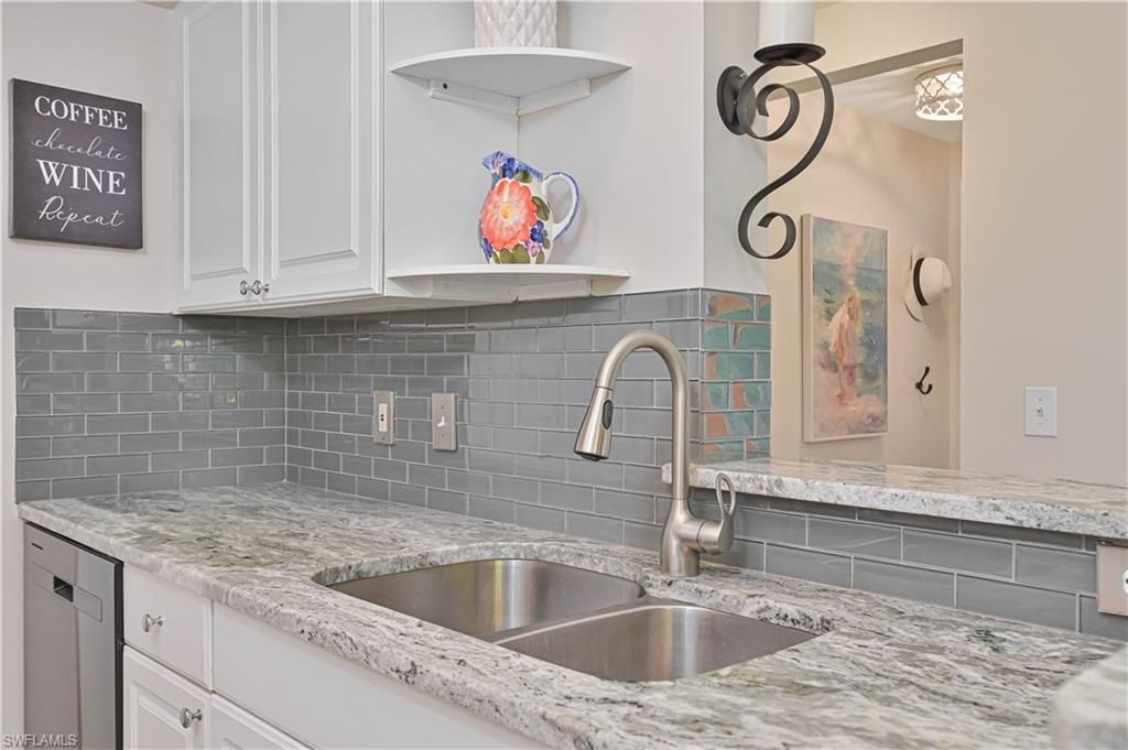 15630 Ocean Walk Cir, Unit 111, Fort Myers, FL 33908 Photo