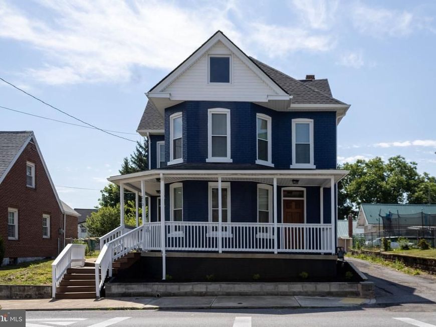 213 Fairview Avenue, Waynesboro, PA 17268 Main Photo
