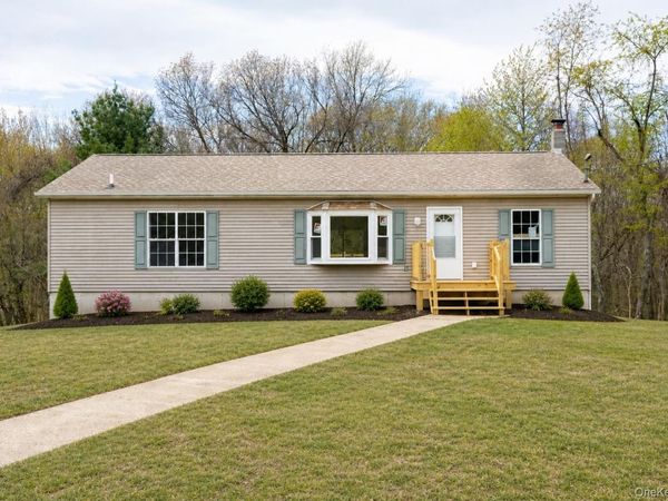 83 Weaver Road, Elizaville, NY 12523