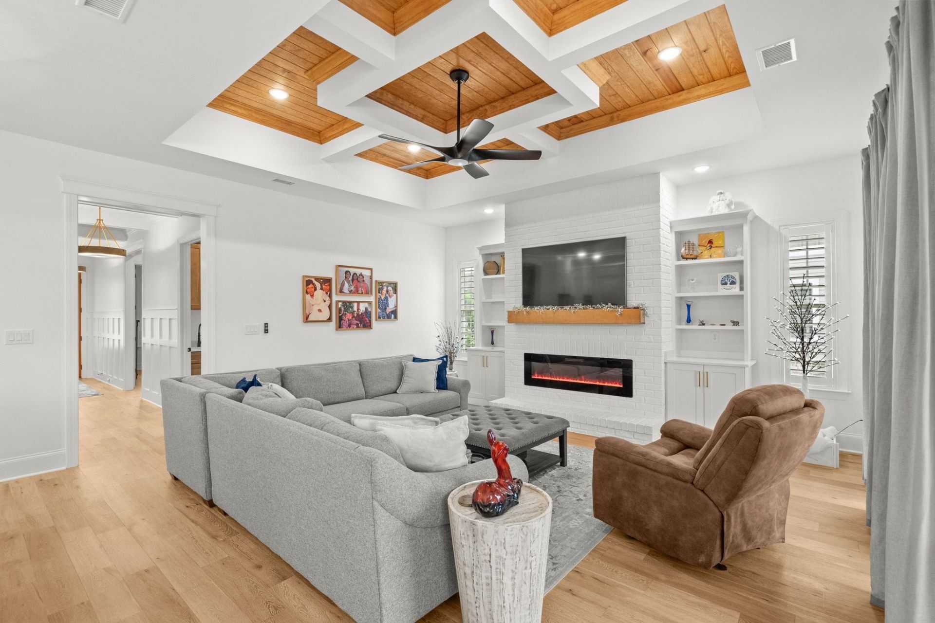 5226 Mt. Pleasant Dr.  Photo 13