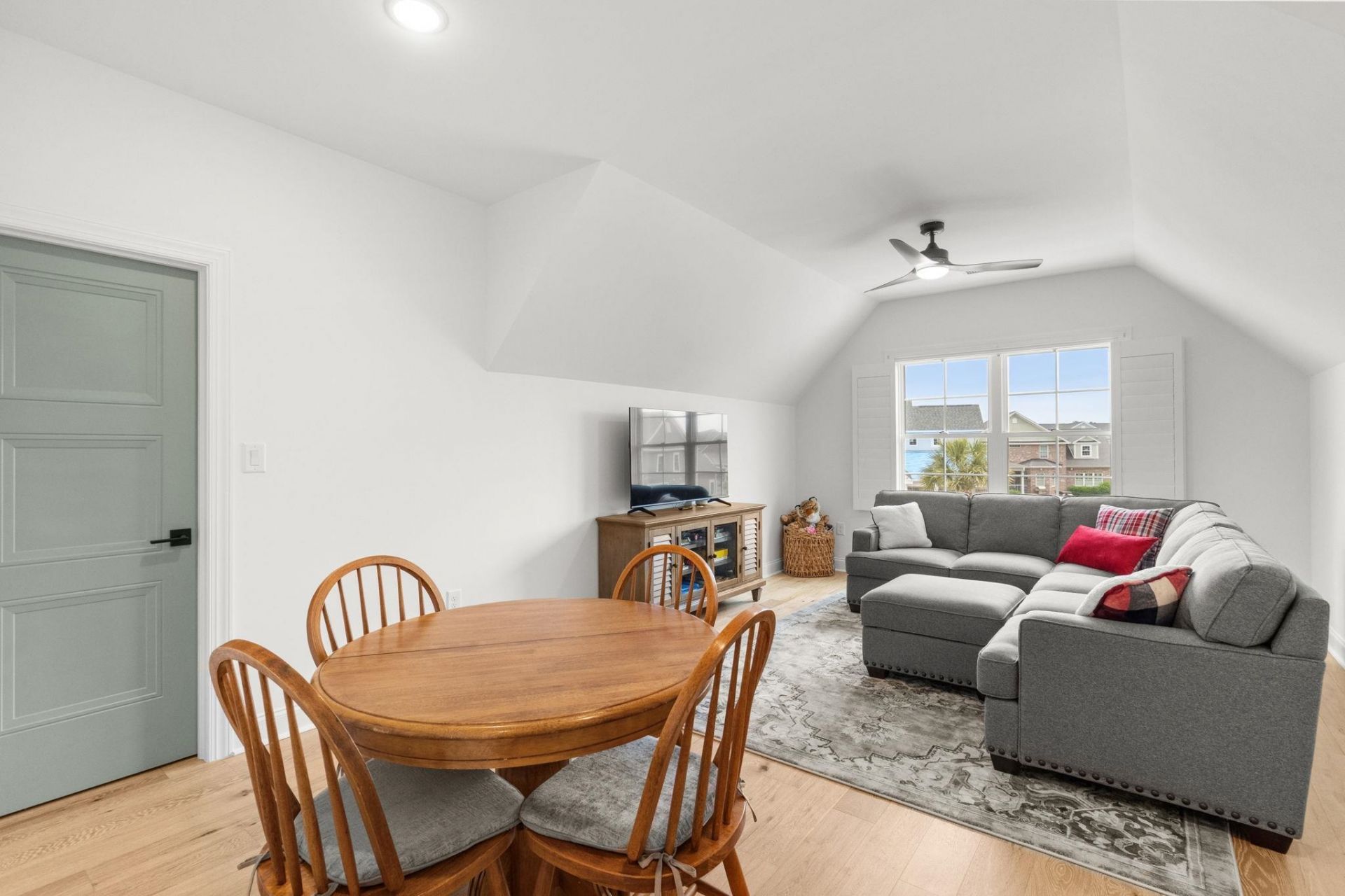 5226 Mt. Pleasant Dr.  Photo 37
