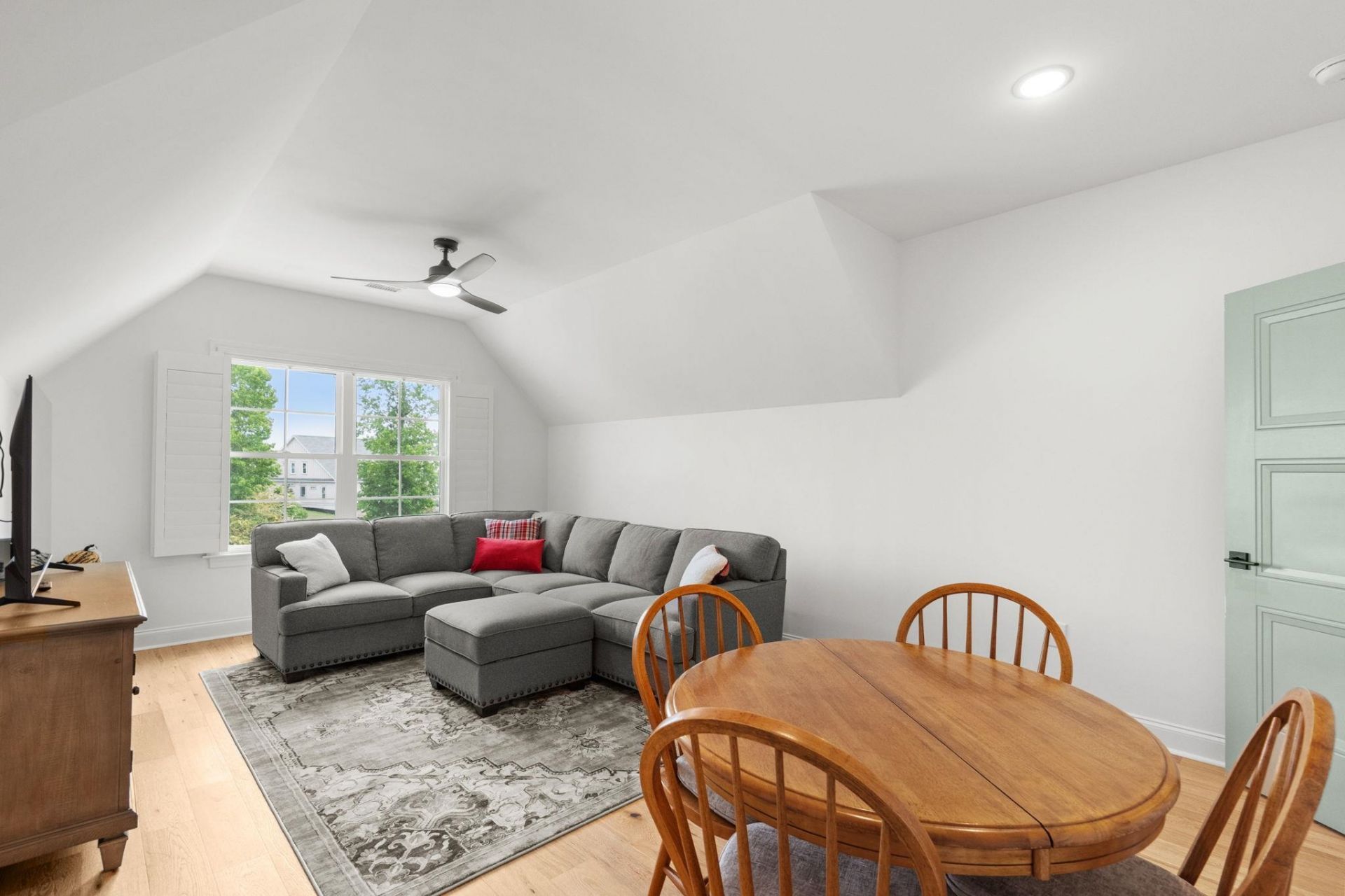 5226 Mt. Pleasant Dr.  Photo 38