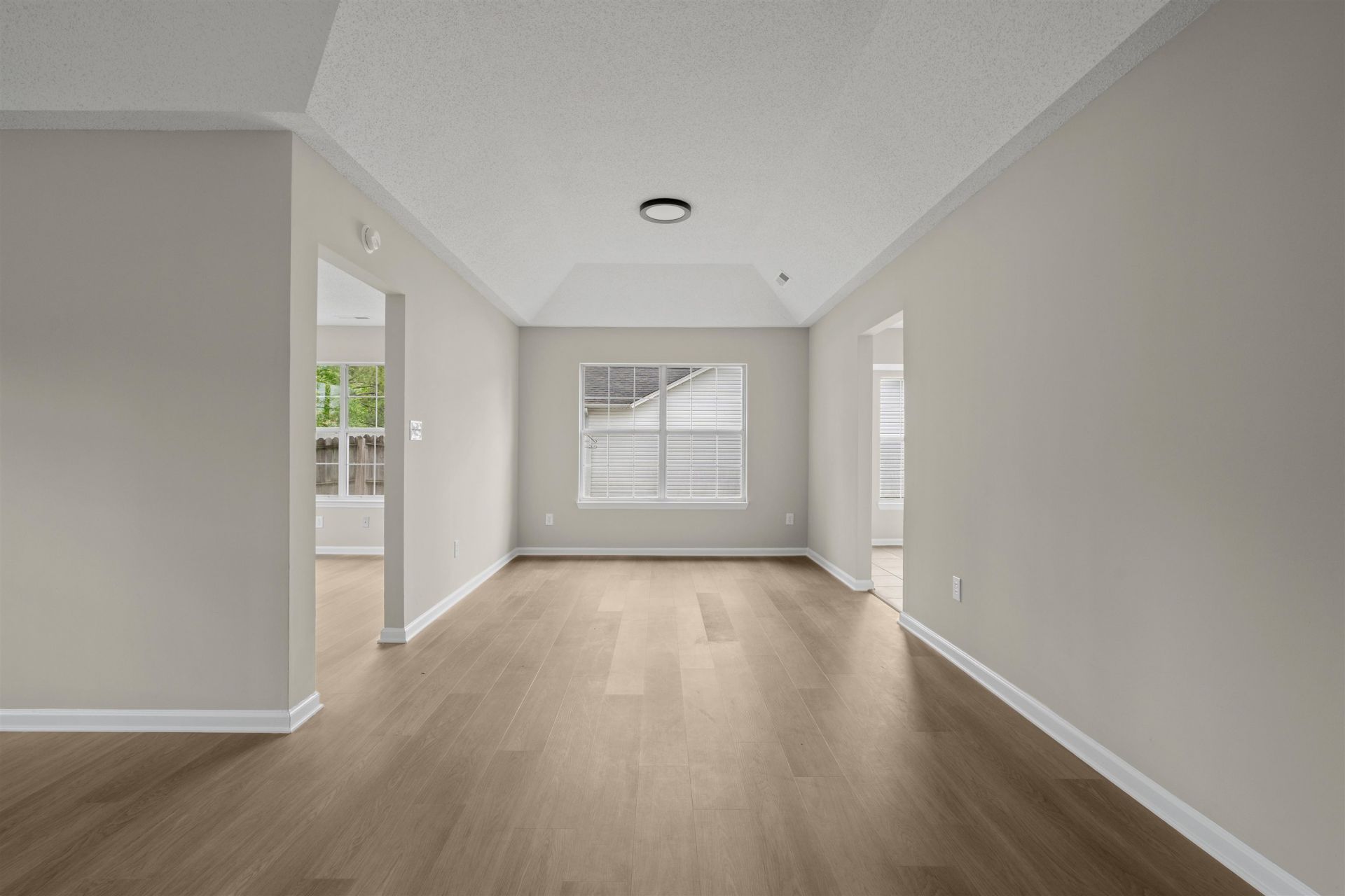510 Lake Park Dr. Photo 15