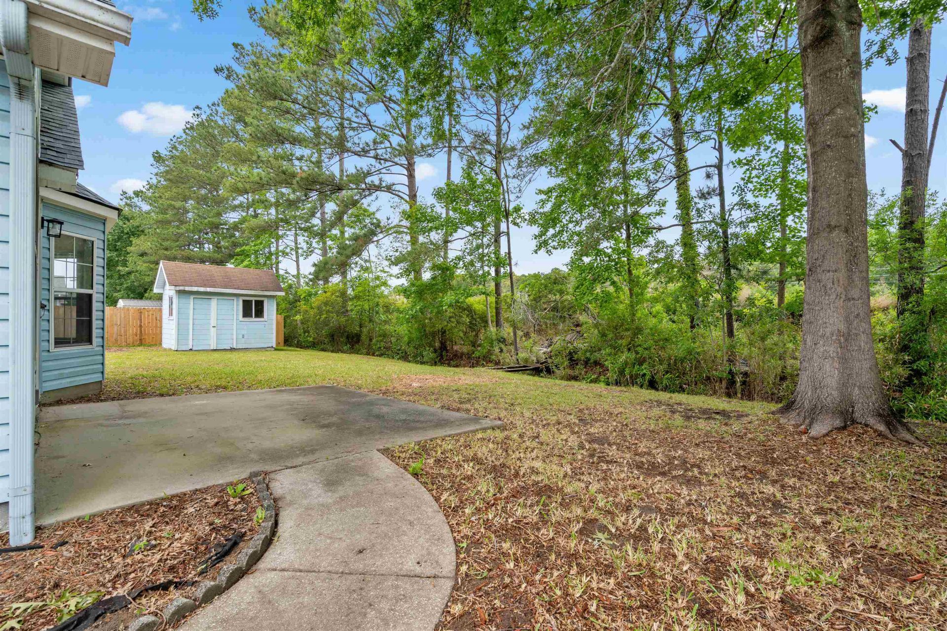 510 Lake Park Dr. Photo 22