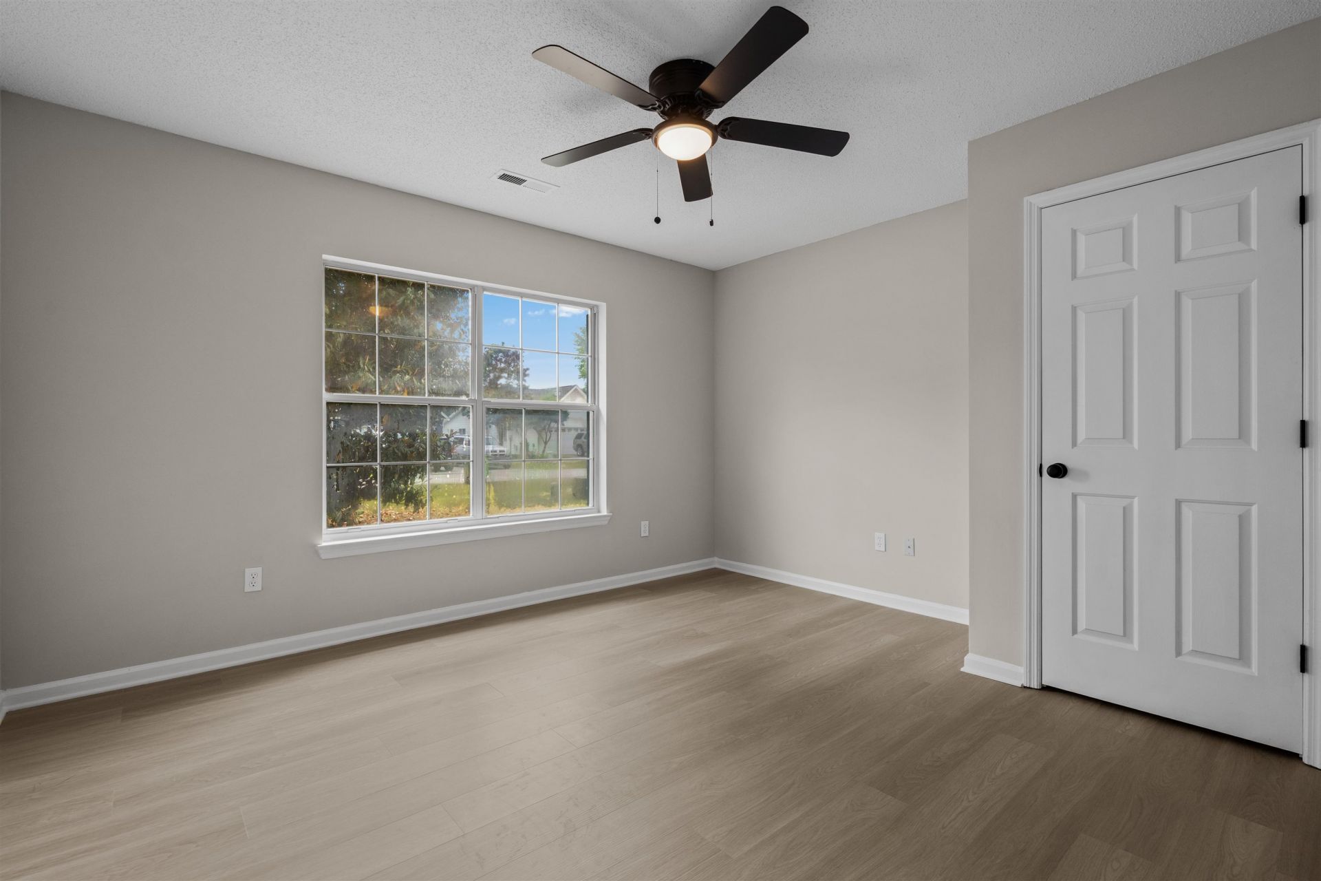 510 Lake Park Dr. Photo 34
