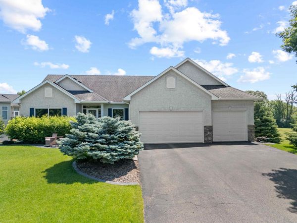 26811 Stirling Court , Elko New Market, MN 55020