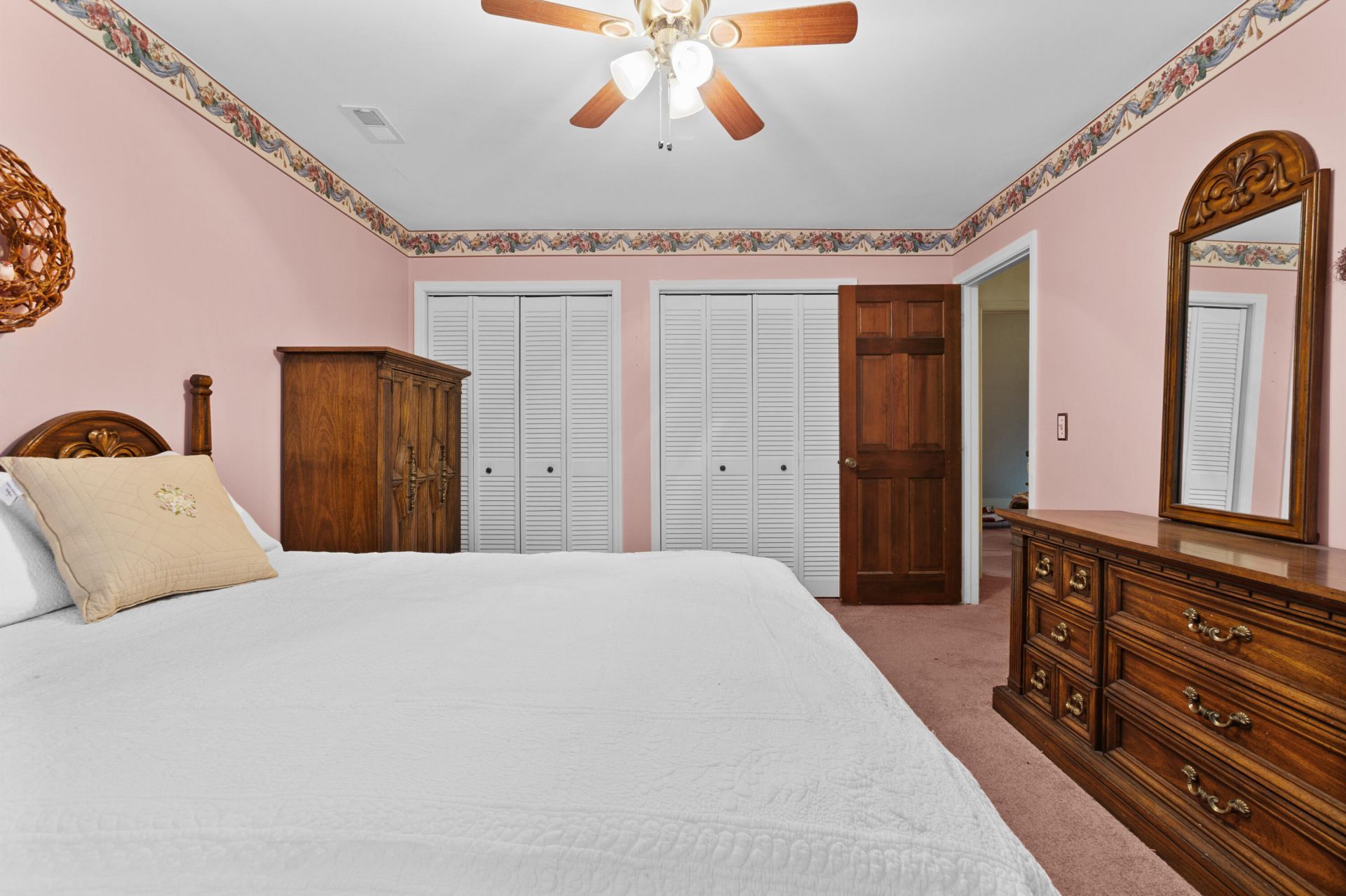 5924 Commonwealth Circle Photo 23