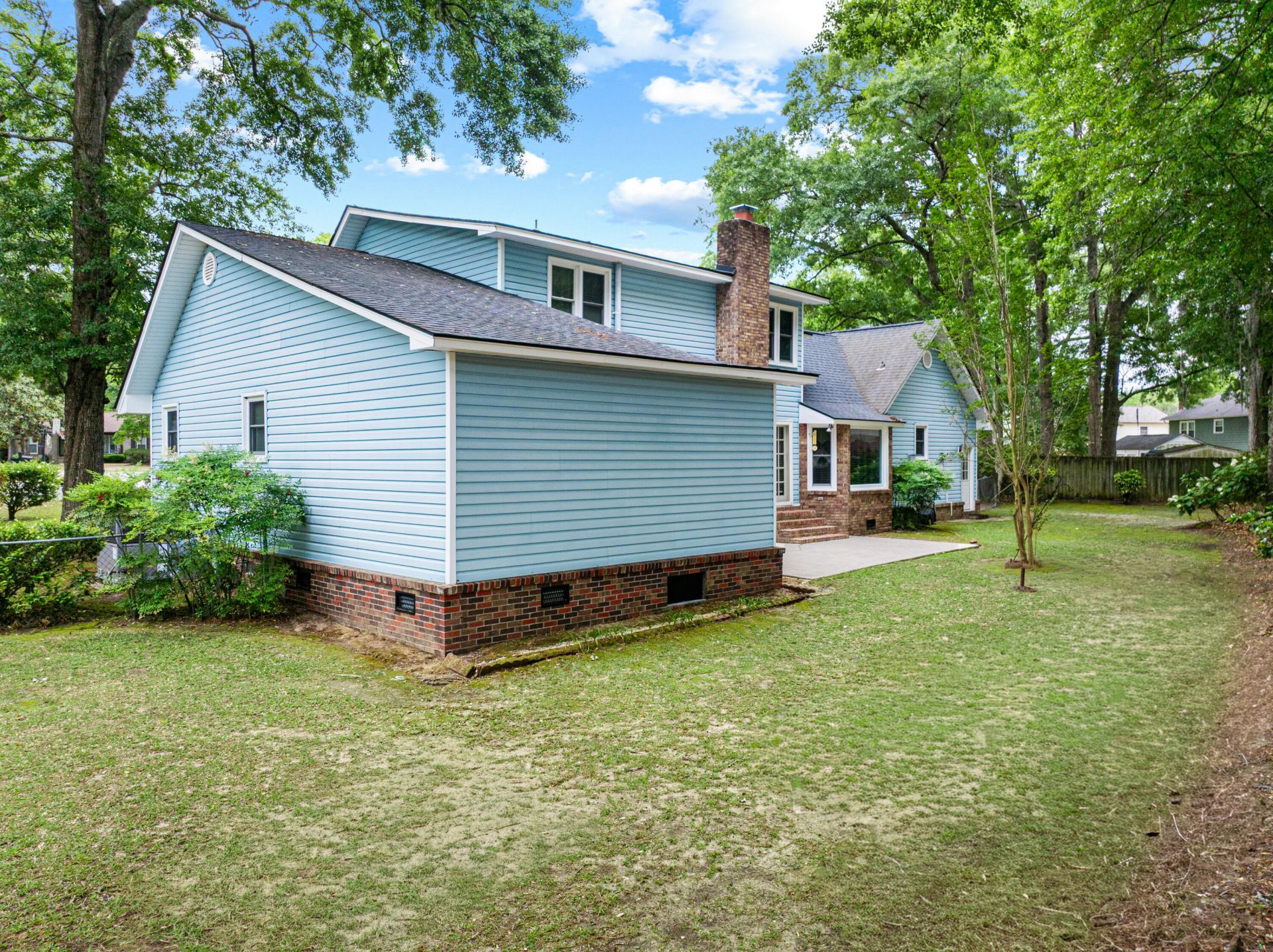 5924 Commonwealth Circle Photo 27