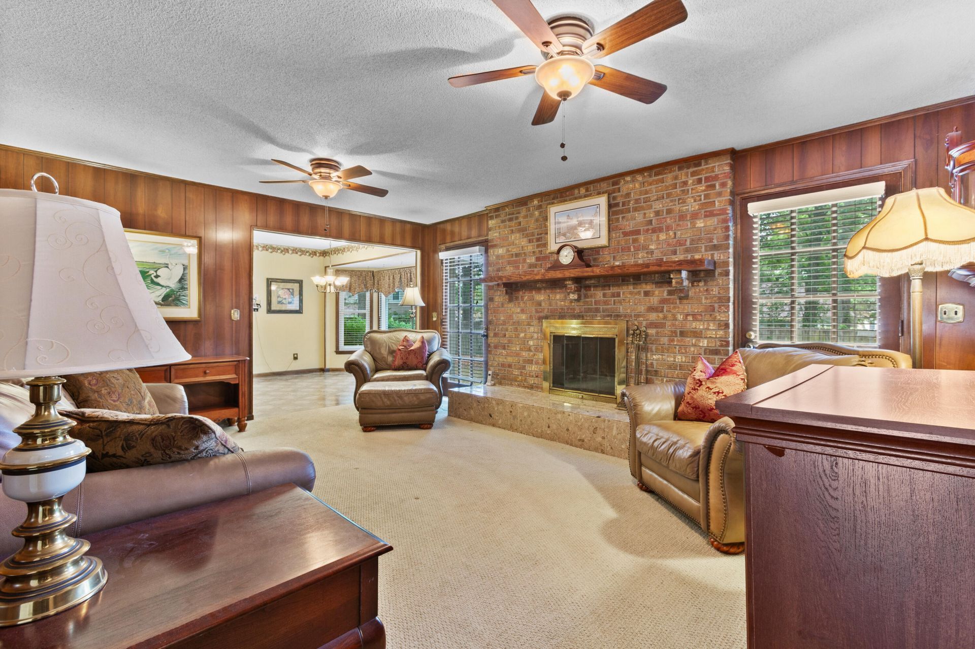 5924 Commonwealth Circle Photo 8
