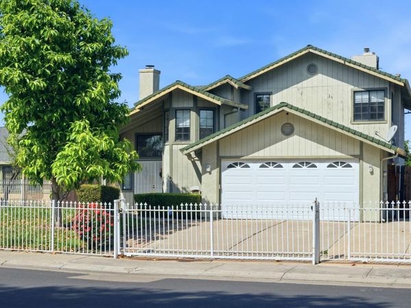 8471 Fontenay Way, Stockton, CA 95210