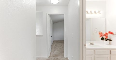 8471 Fontenay Way, Stockton, CA 95210 Photo