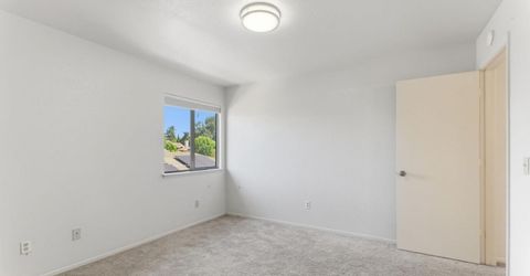 8471 Fontenay Way, Stockton, CA 95210 Photo