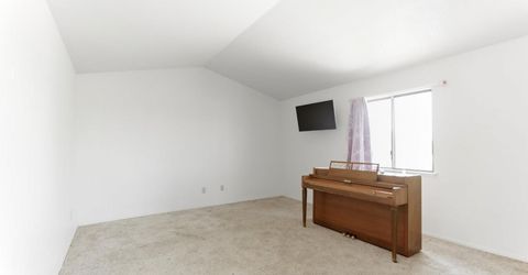 8471 Fontenay Way, Stockton, CA 95210 Photo