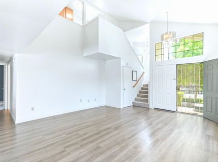 8471 Fontenay Way, Stockton, CA 95210 Photo