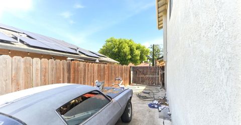 8471 Fontenay Way, Stockton, CA 95210 Photo