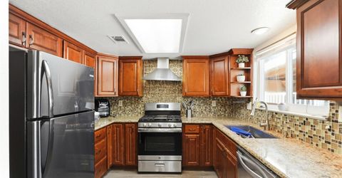 8471 Fontenay Way, Stockton, CA 95210 Photo