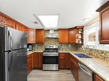 8471 Fontenay Way, Stockton, CA 95210 Photo