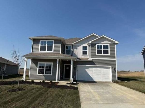 141 Brookside Drive , Jeffersonville, OH 43128