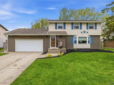 74 Impala Parkway , Lancaster, NY 14086