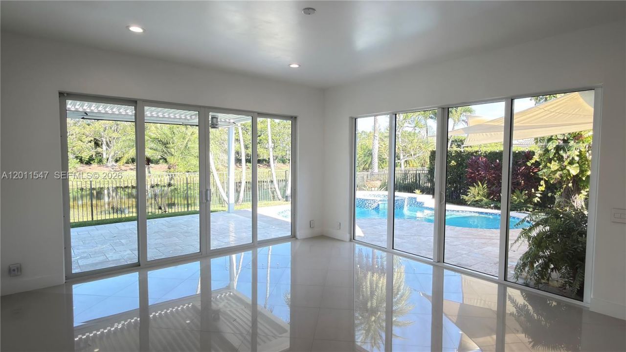 3767 Oak Ridge Cir , Unit 3767, Weston, FL 33331 Photo