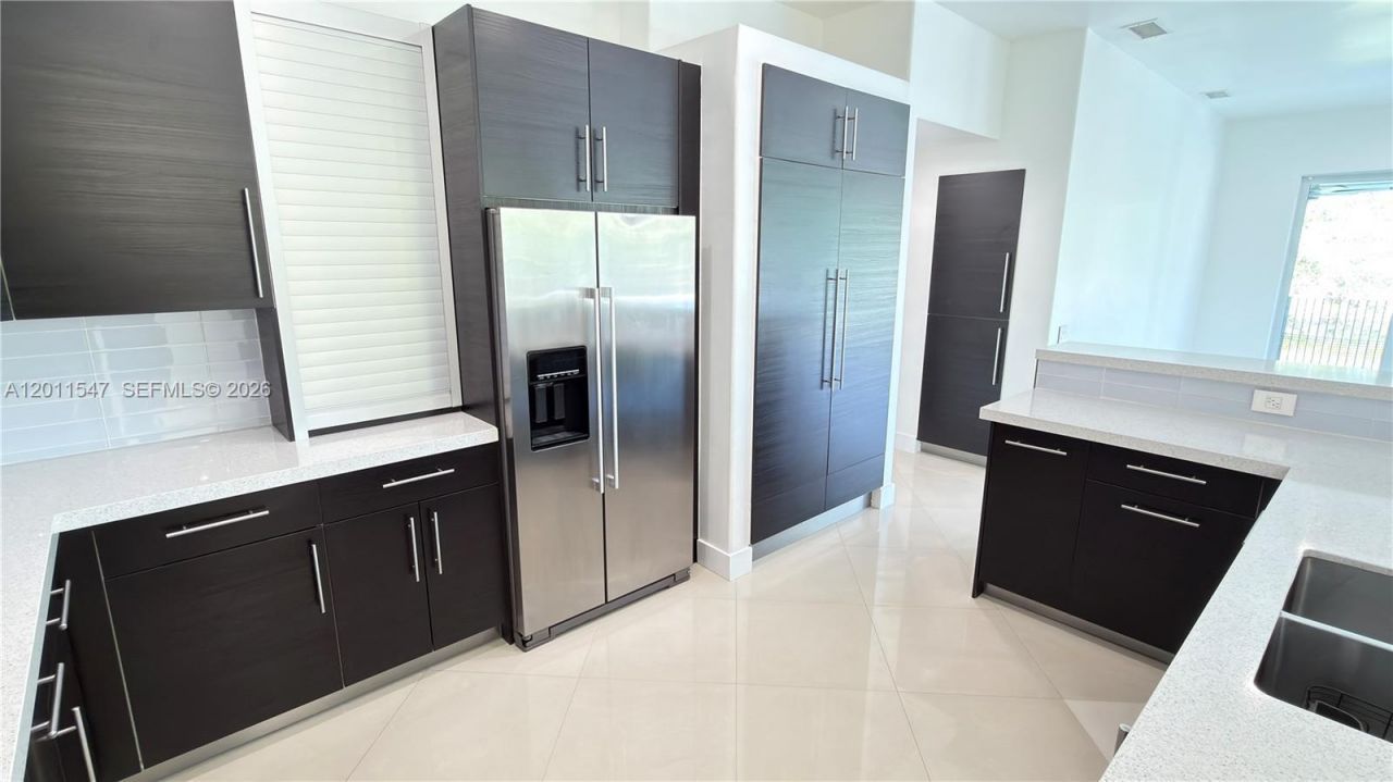3767 Oak Ridge Cir , Unit 3767, Weston, FL 33331 Photo