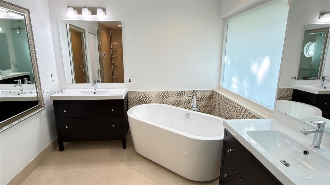 3767 Oak Ridge Cir , Unit 3767, Weston, FL 33331 Photo