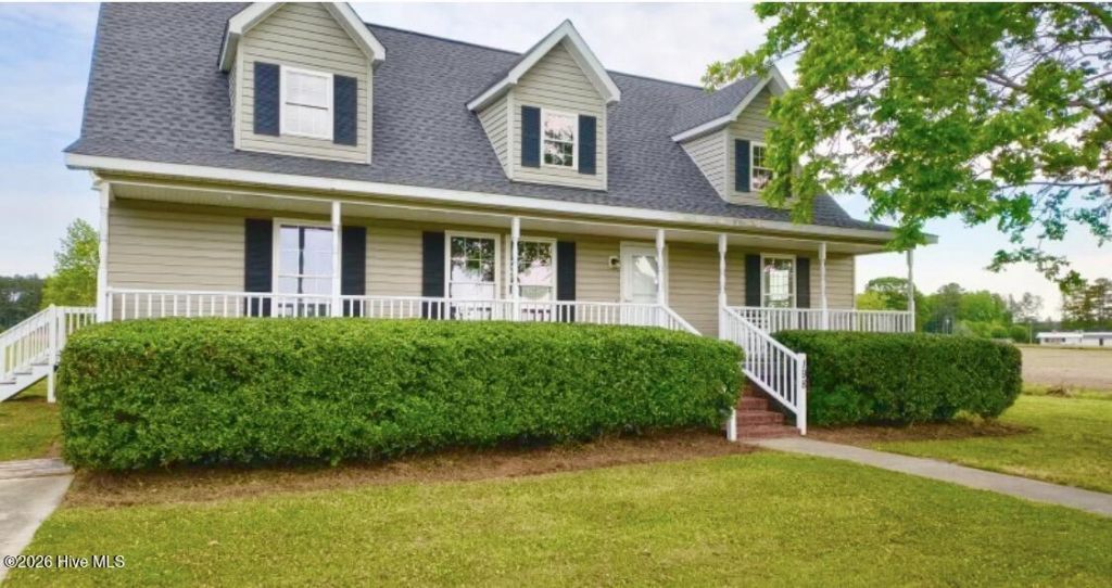 198 M M Ray Road, Nakina, NC 28455 Main Photo